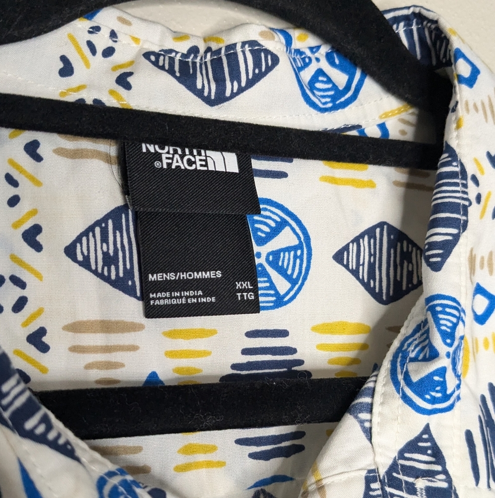North Face Baytrail Pattern Button Down - image 3